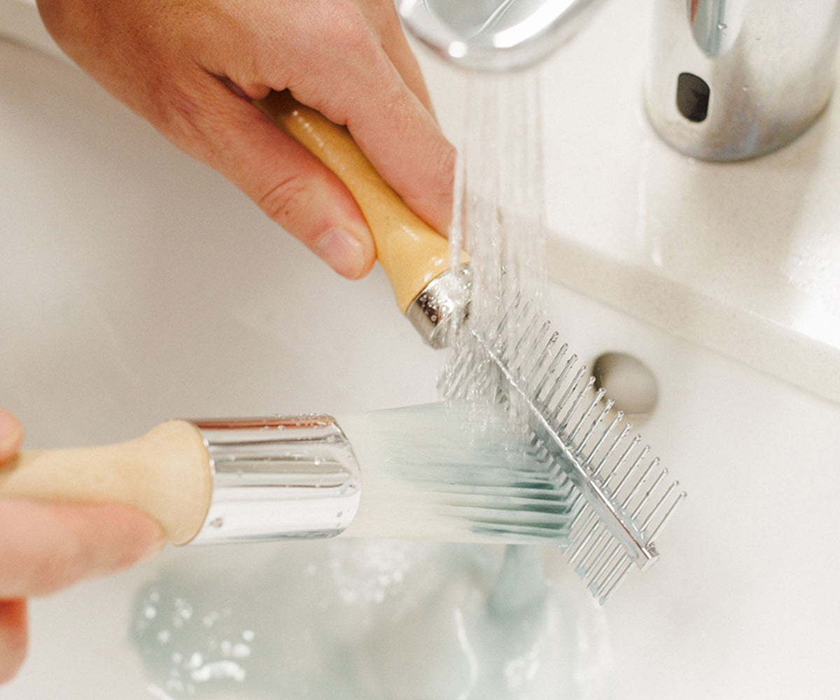 How to Keep Your Paintbrushes in Prime Condition