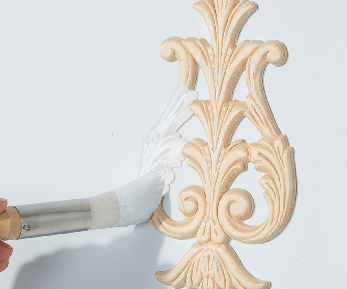 5 Reasons to Use the  Pointed Round Paintbrush