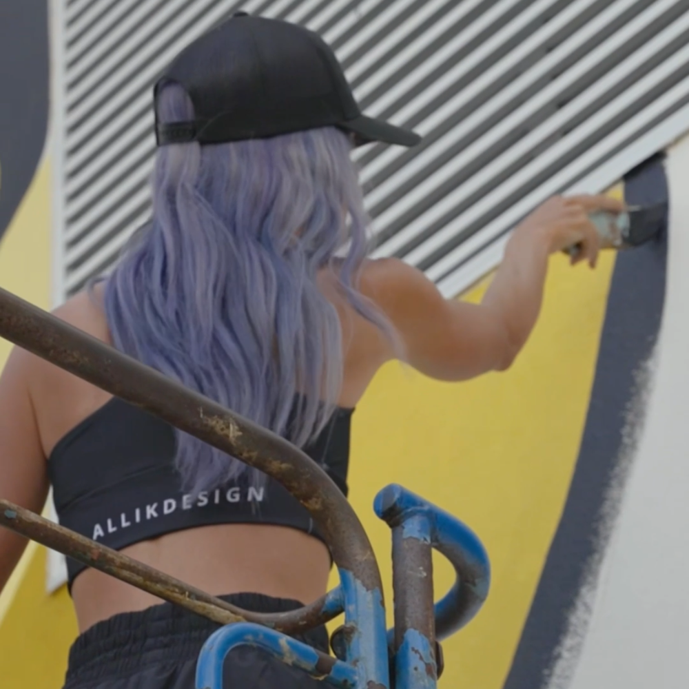 Brush + Banter Podcast Ep. 9 with Alli Koch of Alli K Design — Setting Your Prices as an Artist